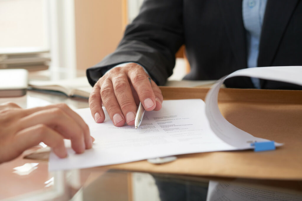 signature contrat amiable